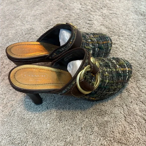 Coach Green and Brown Pumps with Decorative Buckle - Picture 3 of 5